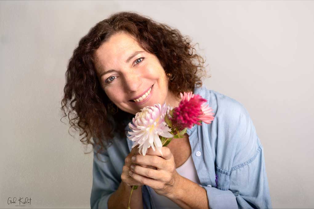 Joyce avec Fleurs